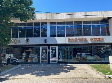 Local comercial · 310m² · Local - Lomas de Zamora Oeste