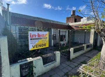 INB-INB-2904_2 · Casa 3 Dorm.. | Calle