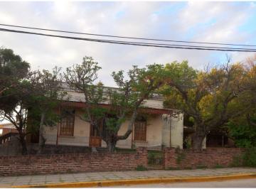 Casa · 170m² · 3 Ambientes · Vendo Casa Antigua Centrica en Mina Clavero