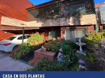 FNE-FNM-8605_2 · Casa 5 Ambientes. | Colon 1947