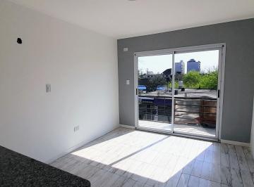 Departamento de 2 ambientes, Moreno · Departamento 2 Amb Al Frente. Uso Vivienda / Profesional / Oficina
