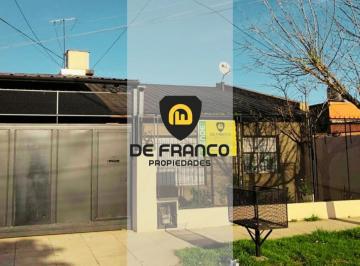 Casa · 135m² · 3 Ambientes · 1 Cochera · Apto Credito - Casa Venta Jose C Paz 3 Amb y Cochera