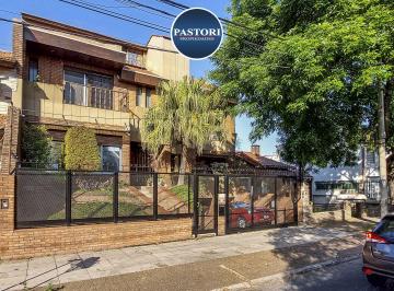 PAS-PAS-2924_2 · Venta de Casa de 6 Amb, Gge P/2 Autos y Patio Quincho Pil