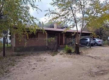 Casa de 4 ambientes, San Roque · Aa San Roque Casa 1000 m² Terr y 200 Cub 3 Dorm, Coche Doble Parque Quincho!