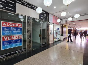 Local comercial · 61m² · 2 Ambientes · Local Sobre Galería Gral. Paz Peatonal Centro