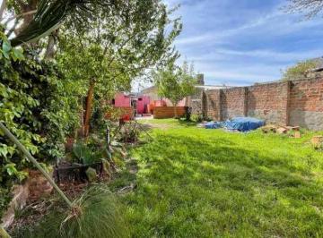 Casa de 3 ambientes, Lanús · Casa en Venta en Lanus Oeste de 3 Ambientes con Cochera y Fondo Libre