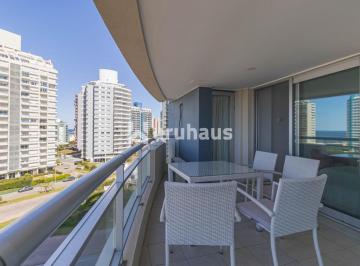 Foto1 · Venta Apartamento Cuatro Dorm. Punta del Este Edificio Forest Tower Vista Al Mar