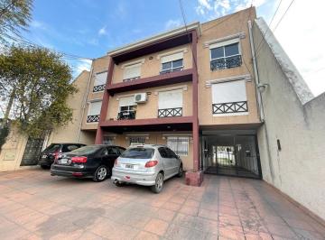 Departamento · 50m² · 2 Ambientes · 1 Cochera · En Alquiler. Amplio Depto. 2 Amb 50 m² + Cochera. José C. Paz
