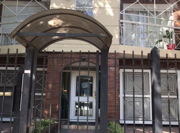 Departamento de 2 ambientes, Lomas de Zamora · Hermoso Dpto 2 Amb en Venta