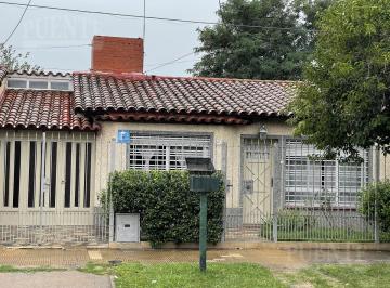 Casa · 190m² · 7 Ambientes · 3 Cocheras · Casa - Banfield Oeste