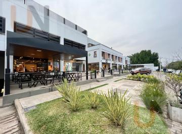 Local comercial · 128m² · 2 Ambientes · Local - Yerba Buena