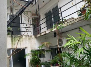 PH · 169m² · 8 Ambientes · PH Tipo Casa Venta Oport 5 Baños