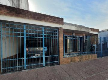 Casa · 156ha · 5 Ambientes · 1 Cochera · Casa 5 Ambientes. | Soto y Calvo 3421