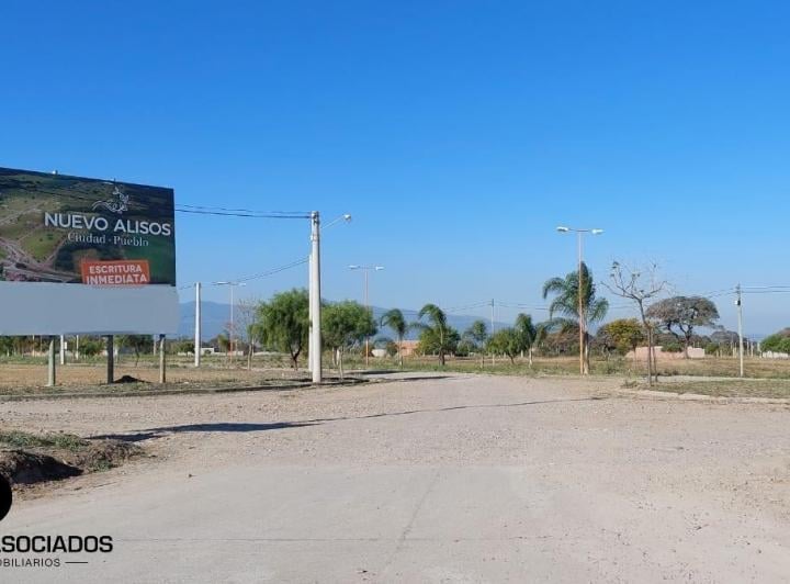 Terreno · 325m²