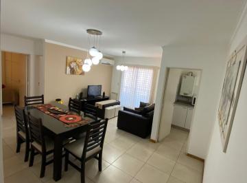 Departamento de 3 ambientes, Córdoba · Alquiler por Día: Nueva Córdoba - (2) Habitaciones - (2) Baños - Terraza C/ Asador.