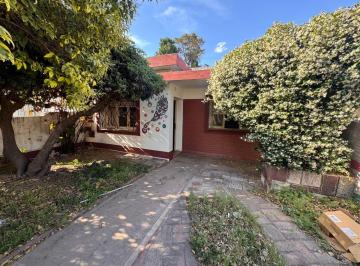 Casa de 4 ambientes, Córdoba · Oportunidad! Casa en Venta Alto Alberdi