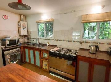 Casa · 190m² · 4 Dormitorios · 2 Cocheras · Chalet en Venta B. Miguel Muñoz. Villa Carlos Paz