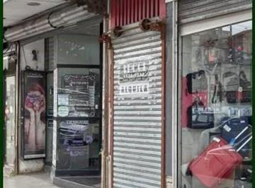 Local comercial · 3m² · Local Comercial Liniers Sobre Av Rivadavia