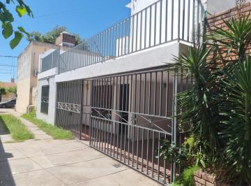 Casa de 4 ambientes, Córdoba · Apto Credito Alto Alberdi a m de Maestro Vidal! Oportunidad