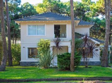 DEI-DEI-493_2 · Casa en Venta 3 Dorm. en Pinamar Zona Norte Playa