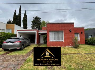 Casa de 5 ambientes, Esteban Echeverría · Muy Linda Casa en Venta en Country El Venado