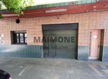 Local comercial de 3 ambientes, La Matanza · Local con Vivienda 3 Amb. Patio y Terraza Sobre Av Mosconi - L. del Mirador.