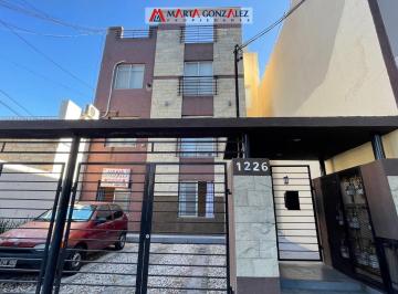 Departamento · 40m² · 2 Ambientes · Villa Sarmiento, Dos Ambientes a 50 m. de La Plaza Alsina