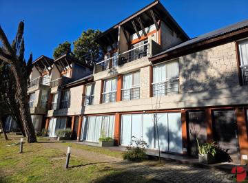 Casa · 74m² · 2 Dormitorios · 1 Cochera · Dúplex en Venta - Zona Dúplex - Moderno - Calidad de Construcción