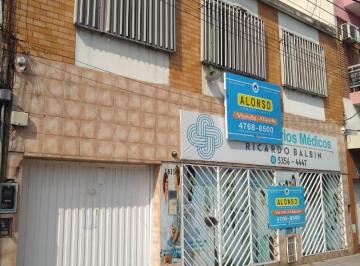 Local comercial · 180m² · 6 Ambientes · 1 Cochera · Local y Oficinas a m de Tribunales de San Martin