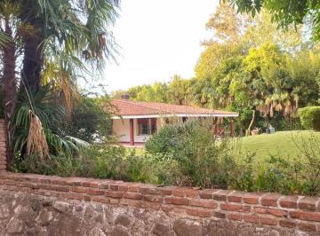Casa · 121m² · 3 Ambientes · Se Vende Increible Propiedad en Las Rosas