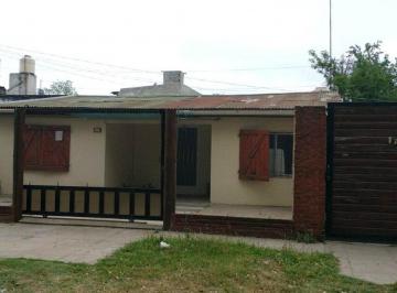 Casa · 100m² · 3 Ambientes · 4 Cocheras · 2 Casas en Venta! Burzaco