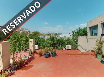 Casa · 145m² · 5 Ambientes · Reservada Venta de Casa de 5 Ambientes