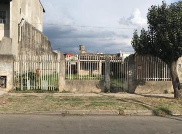 Terreno de 3 ambientes, La Matanza · Lote 280 m². Vende. Isidro Casanova.