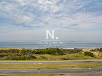 Foto1 · Departamento Frente a Playa Brava en Venta. 3 Suites.