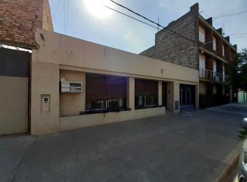 Casa · 149m² · 3 Ambientes · 1 Cochera · Casa - Roque Saenz Peña