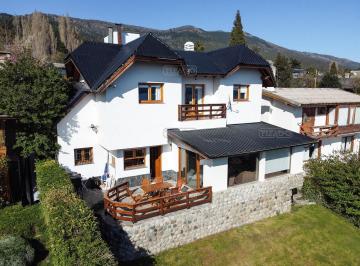Casa · 250m² · 5 Ambientes · 1 Cochera · Casa en Venta en Melipal I, Bariloche, Patagonia