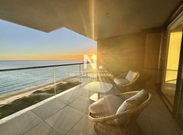 Foto1 · Apartamento Frente Al Mar en Playa Mansa – Punta del Este en Venta de 3 Suites, Amenities Premium y