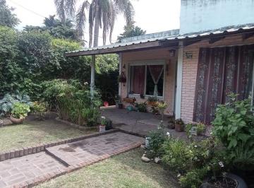 Casa de 4 ambientes, Ituzaingó · Chalet en Venta en V. Udaondo