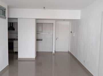 Departamento de 3 ambientes, Caballito · Excelente 3 Ambientes. Muy Luminoso. Cochera