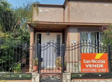 Casa · 95m² · 2 Ambientes · Casa Ideal Emprendimiento!