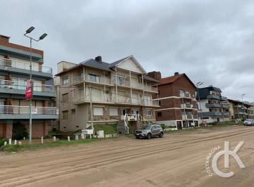 Departamento de 4 ambientes, Pinamar · Av del Mar 970| Frente a Ufo Point I Vista Al Mar I Garage I Patio