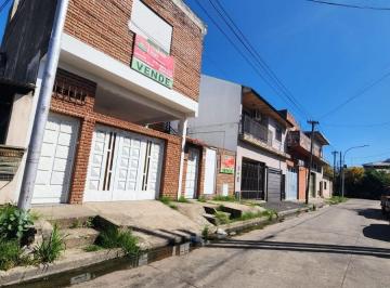 Casa de 3 ambientes, Lanús · Casa PH Al Frente de Tres Ambientes con Cochera en Venta en Lanús Oeste