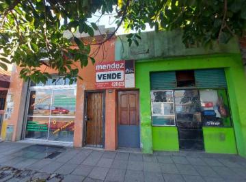 Casa de 3 ambientes, Lanús · Casa 3 Amb a Refaccionar con 2 Locales o Garage