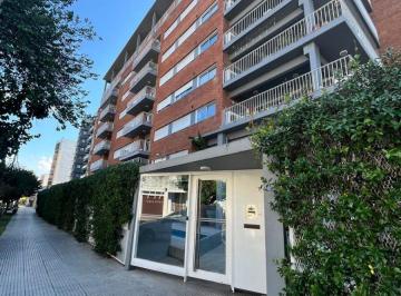 Departamento de 2 ambientes, Morón · Departamento de 2 Ambientes Al Parque con Balcón