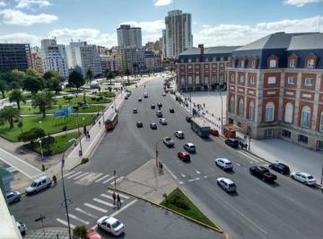 Imagen1 · Alquiler por Temporada de Verano 2024. Depto 2 Amb. Externo. Vista Lateral a La Plaza Colón! Zona