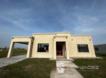 Casa · 190m² · 4 Ambientes · 4 Cocheras · Venta Casa - Fincas de San Vicente Pileta Loza Amplio Lote