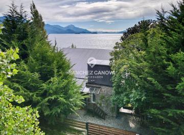 Casa · 375m² · 7 Ambientes · 2 Cocheras · Casa Chalet en Venta en Llao - Llao, Bariloche, Patagonia