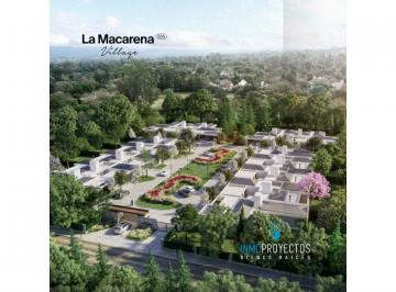 Casa · 200m² · 8 Ambientes · 2 Cocheras · Housing de 14 Casas de Alta Categoría en Villa Allende Golf