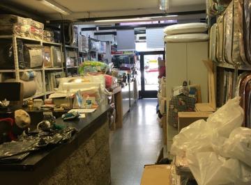 Local comercial , Balvanera · Junín 300 y Sarmiento
