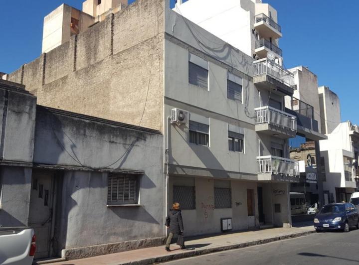 Casa · 95m² · 6 Ambientes